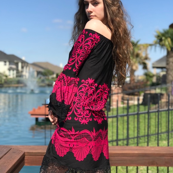 Boutique country cowgirl dress with lace. - Picture 2 of 7